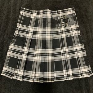 No Boundaries plaid school girl skirt